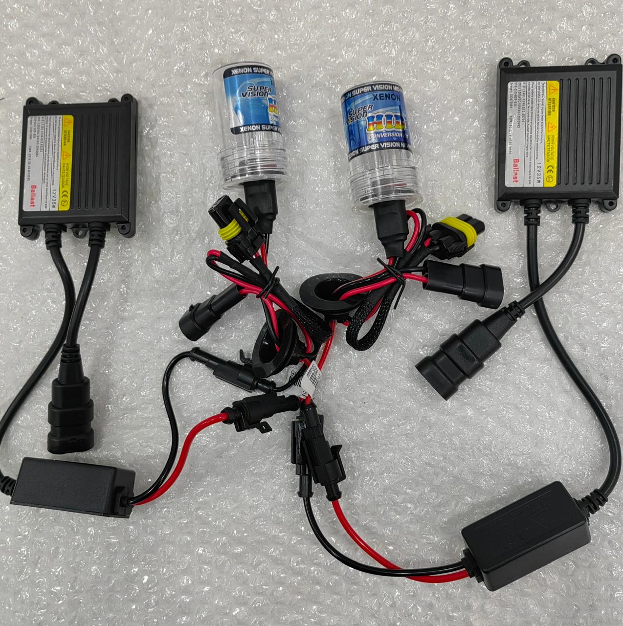 Xenon HID Conversion Headlight Globe Set H11 6000K - DC