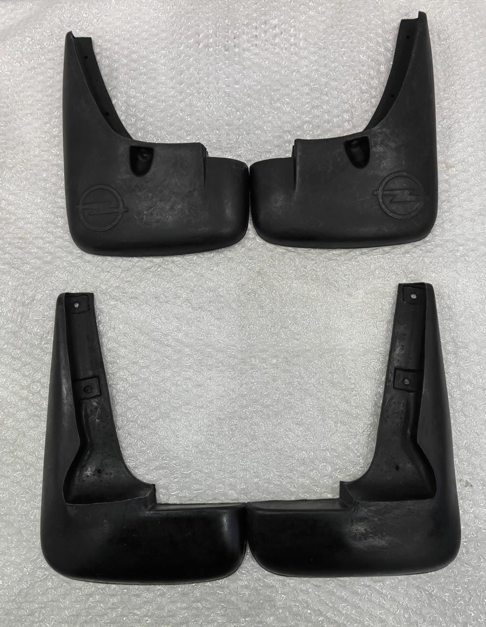 Opel Astra 4pc Mud Flaps Set 2010-2016