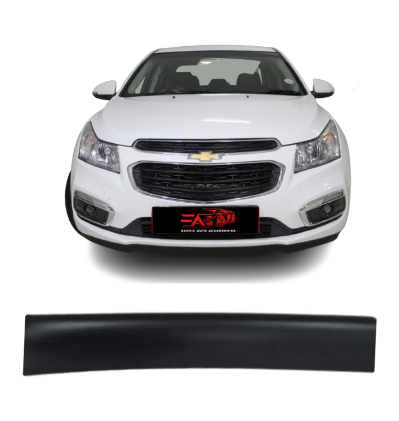 Chevrolet Cruze Matt Black bonnet guard 2010+