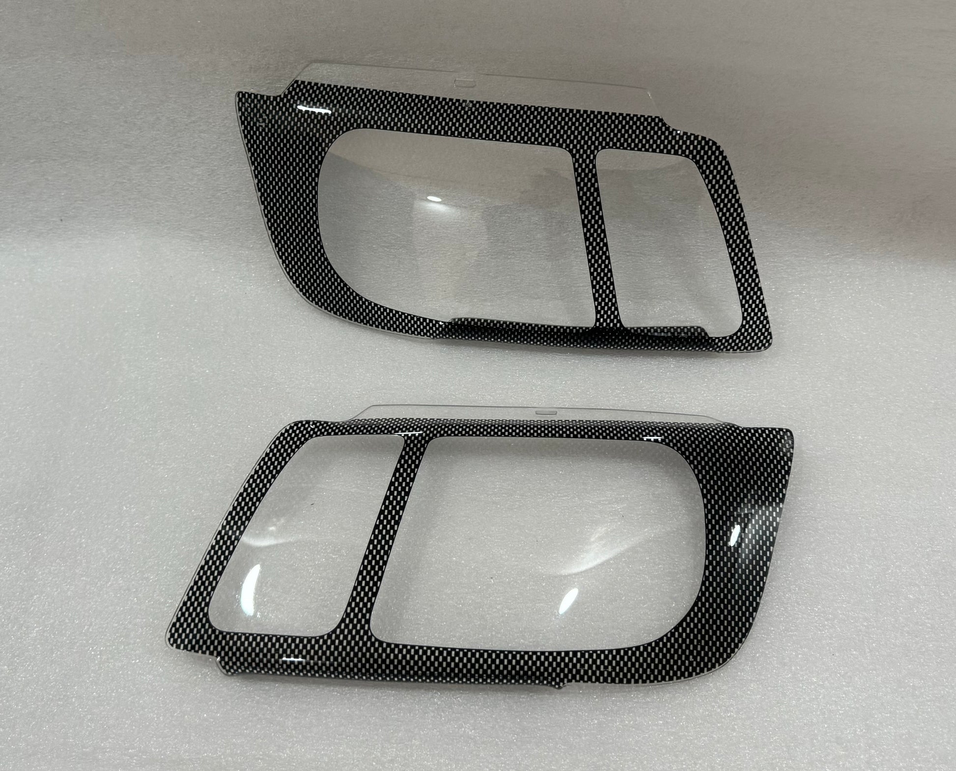 Jetta 4 carbon headlight shield set