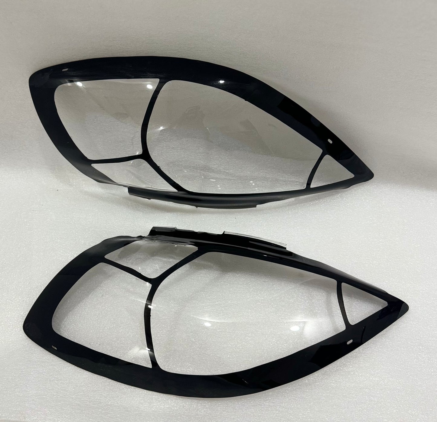Tiida 2006+ Gloss Black Headlight shields