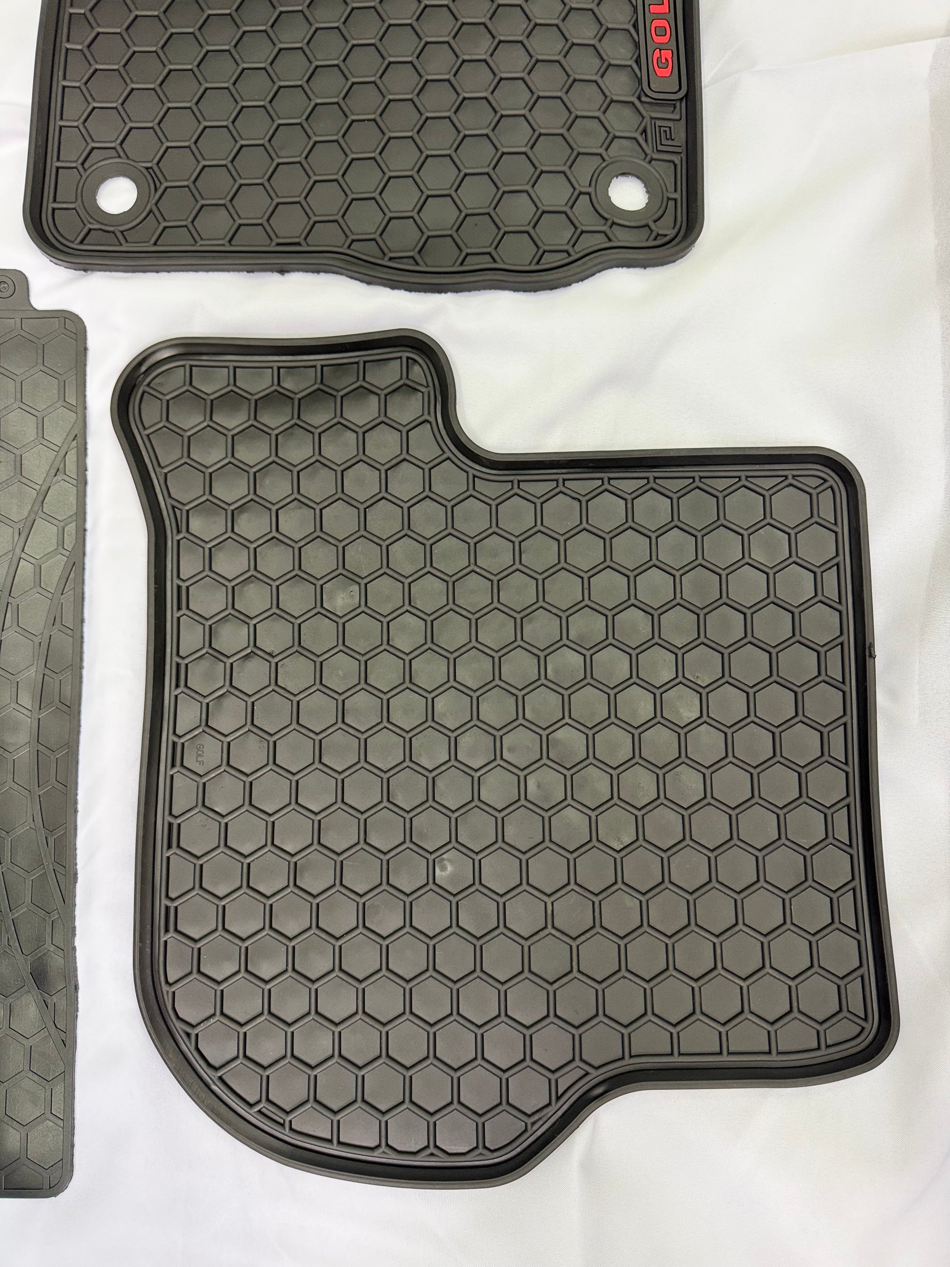 Golf 5/6 Floor Mats Set