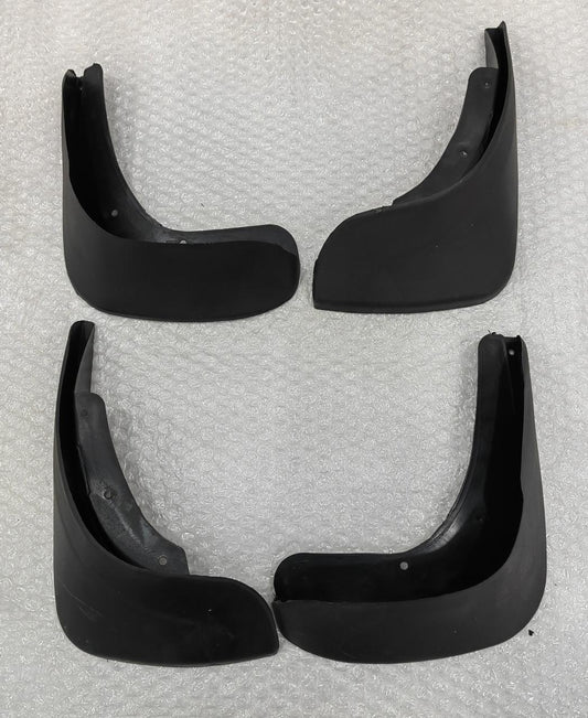 Vw Polo 2 4pc Mud Flaps Set 81-94