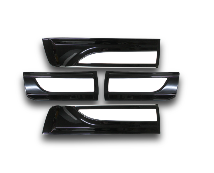 Nissan Navara Door Cladding Set 2017-2020 - Black & White