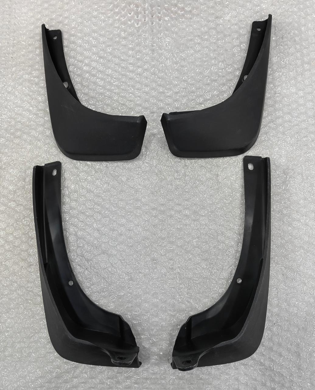 Toyota Yaris Hatch Mud Flaps Set 2006-2011