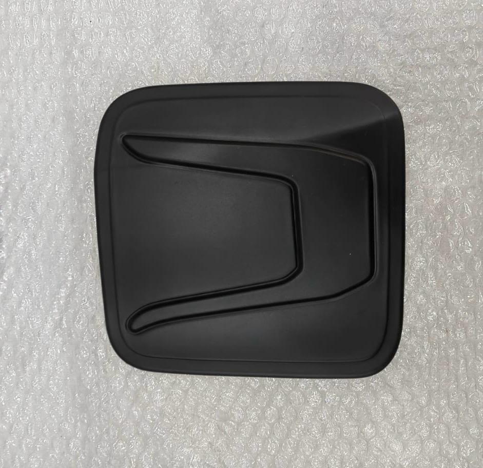 Mitsubishi Triton Fuel Tank Cover 2019+