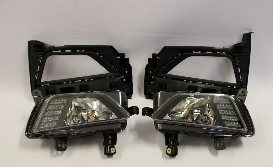 VW Polo 8 Fog light set + grill + bulb 2019+