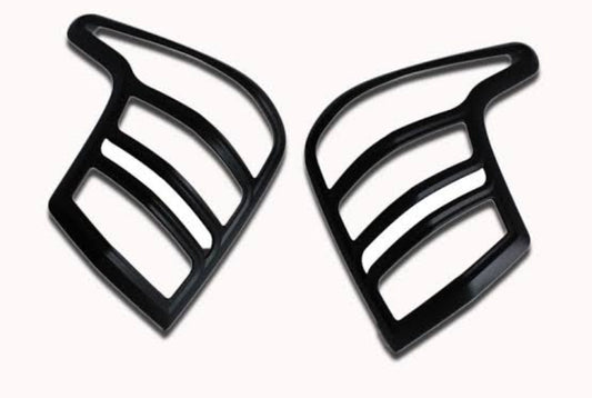 Mitsubishi Triton tail light trim 2015-2018