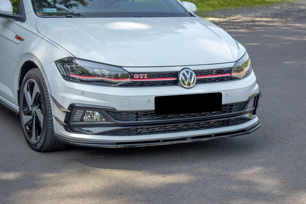 Polo 8 Maxton gloss black front lip